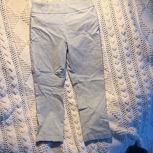 Light Gray Women's Pull-On Ankle Pants